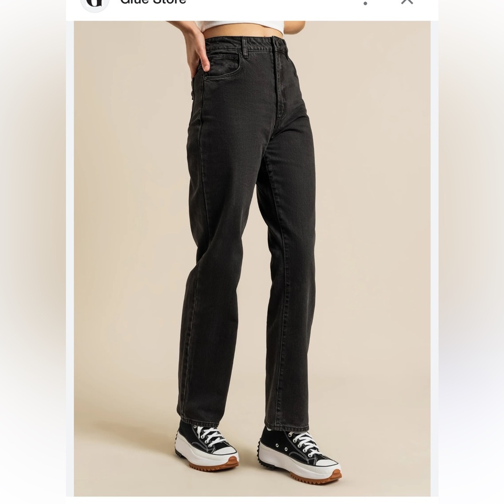 Abrand High Rise Straight Black Jeans Timeless Fit